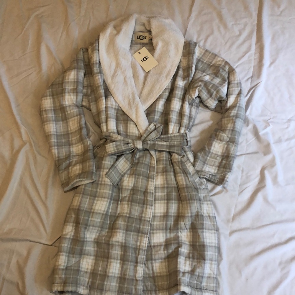 UGG Robe
